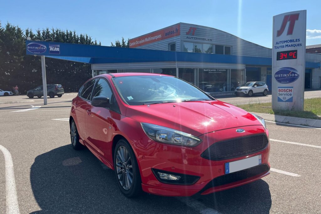 FORD FOCUS 1.0 SCTi EcoBoost - 125 S&S  III  ST Line PHASE 2 dans le Haut-Rhin