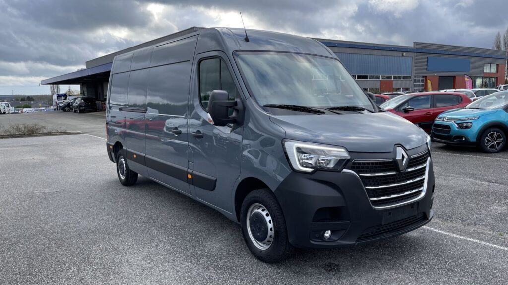 Renault Master III(3) L3H2 35 2.3 BluedCi 150ch Grand Confort