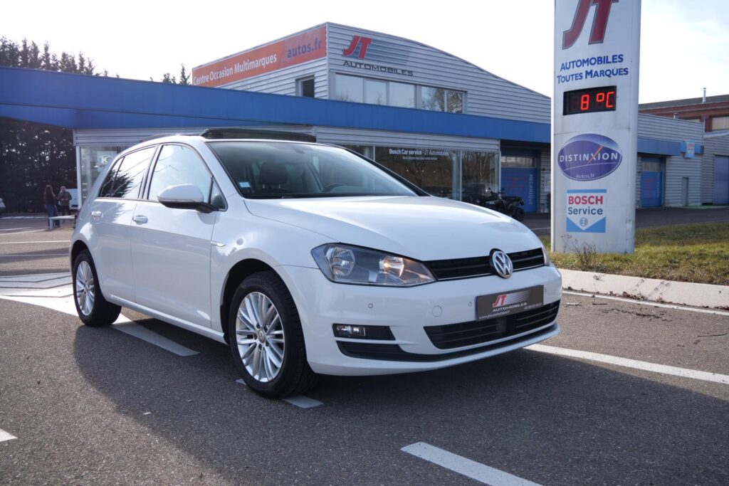 VOLKSWAGEN GOLF 1.6 16V TDI CR FAP BlueMotion - 105  Cup dans le Haut-Rhin
