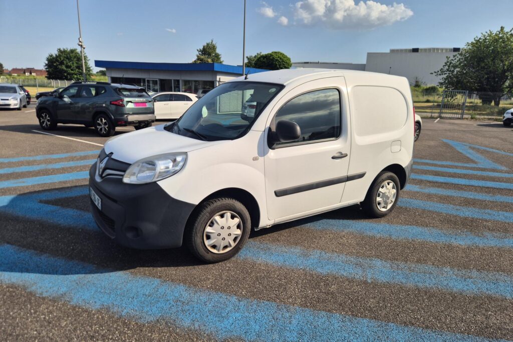 RENAULT KANGOO L0 1.5 Energy dCi FAP - 90 - ESP  Compact Extra R-Link dans le Haut-Rhin