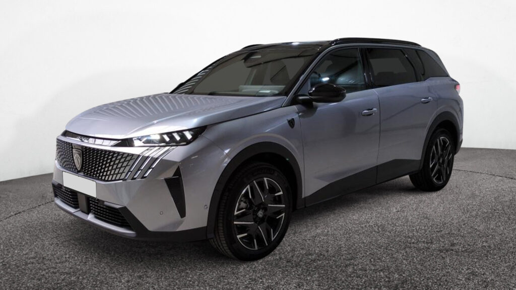 PEUGEOT 5008 HYBRID 145 BVA E-DCS6 7PL GT + PACK VISION 360 & DRIVE ASSIST PLUS dans le haut-rhin