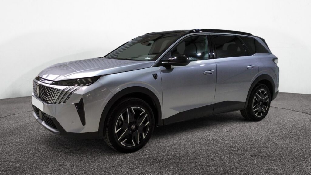 PEUGEOT 5008 HYBRID 145 CH BVA E-DCS6 7PL GT dans le haut-rhin